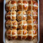 Jamie Oliver Instagram – One of the great debates ha ha ha…..is it too early to start eating hot cross buns ???

#hotcrossbuns #weekendvibes #spring