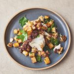 Jamie Oliver Instagram - Something I’ve always worked really hard on is a way to give all of you simple, affordable and quick recipes that are super easy to build into busy lives. So working with my team we’ve put together a hub on my website with loads of those recipes in it ! Every recipe provides both US and metric measurements and you can switch between categories and view more recipes. Hit the link in my bio to check it out x x x #5ingredients #quickandeasy #dinnerideas