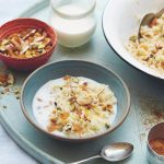 Jamie Oliver Instagram - There’s no better way to start the day than with a healthy, delicious and nutritious breakfast, it really does set you up for the day ahead whether you’re working from home or out and about! Hit the link in my bio for a whole host of lovely breakfast ideas x x #breakfast #mondaymotivation #breakfastideas