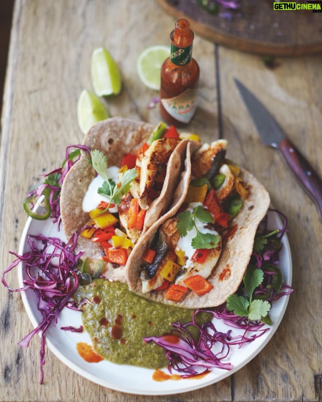 Jamie Oliver Instagram - If you’re looking for a recipe this weekend then I’ve got some delicious fakeaway ideas on my website that you’ll love! They’ll be healthier, cheaper and ready much quicker than your average takeaway gets delivered !! Hit the link in my bio for the recipes and let me know your favourite, JO x x #fakeaway #dinnerideas #weekendvibes