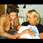 Jamie Oliver Instagram – Happy Mother’s Day to all mums out there but of course my own shining sparkling star my mum Sally Oliver ♥️ thanks mum you are amazing and I love you so much thanks for all the good times….I’m always so grateful for a loving childhood and wonderful memories…..love you mum ….see you soon jox x  x Happy Mothers Day