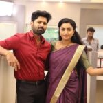 Janani Ashok Kumar Instagram - Bharathi ok solliruvaangala Aadhi ku? ♥️✨💫 என்றும் உங்கள் இதயங்களில் எங்கள் இதயம் ♥️ @zeetamizh Chennai, India