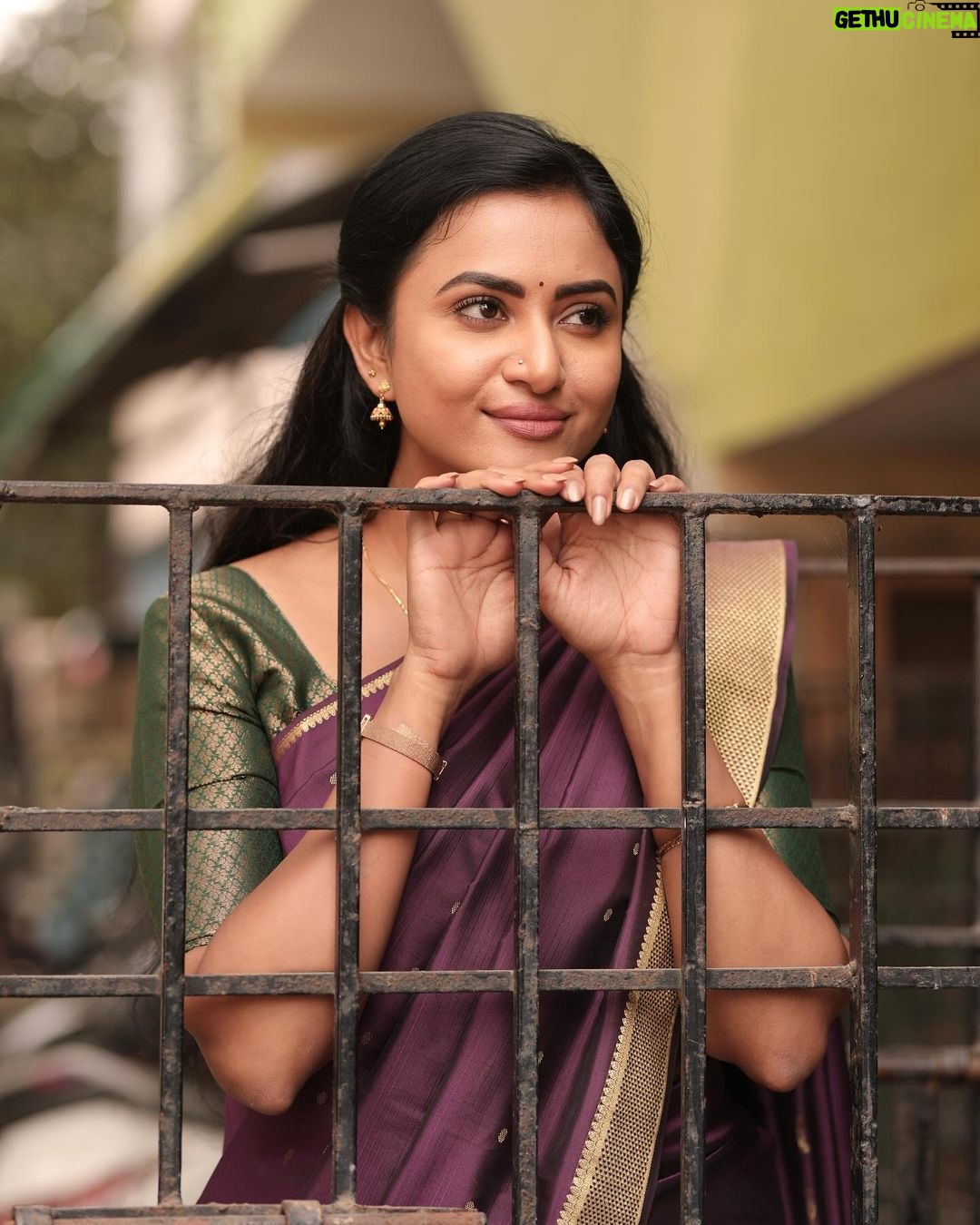 Janani Ashok Kumar Instagram - இதயம் ♥️✨💫🙏🏼 - 📸: @mr.viki_pixer Chennai, India