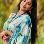 Janani Ashok Kumar Instagram - எதிரினில் நான் எரிகிற நான்… உதிர்ந்திடும் மழைச்சரம் நீயே… ஒருமுறை அல்ல முதல்முறை அல்ல… தினம்தினம் என்னை சூழும் தீ… - 📸: @visnu.sarwin Accessories: @methurna_collections Coimbatore, Tamil Nadu