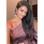 Janani Iyer Instagram - Weekend vibes! 🦋✨
