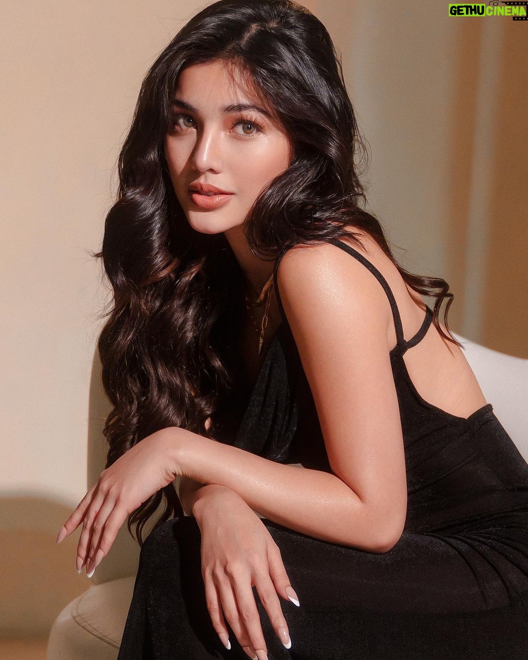 Jane De Leon Instagram - Make me your Aphrodite 🖤