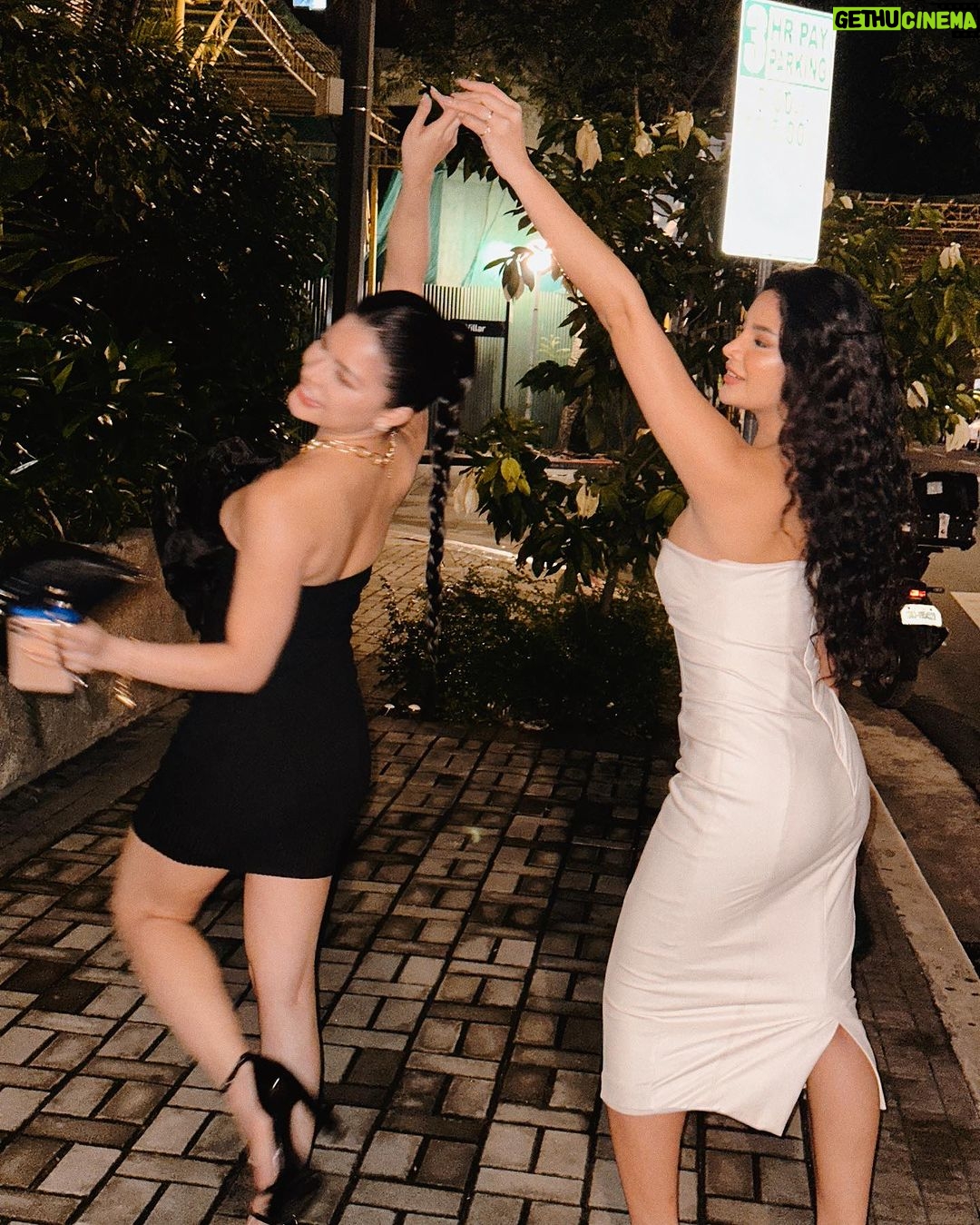 Jane De Leon Instagram - Yin to my yang ☯️ @miaantonioo