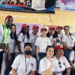 Jane De Leon Instagram - Father’s day is one important occassion that I want to celebrate. Today, I am so privileged to be with @oneraceforfilipino volunteers and staff in our tribute para sa mga ama ng tahanan ng Brgy Addition Hills in Mandaluyong. 🙂 Ang saya sa pakiramdam na makita silang lahat na nakangiti ❤️ Please continue supporting this organization so we can continue with our works in helping our Kababayans in need.