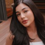 Jane De Leon Instagram - Just me saying Hiii 🌻