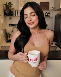 Jane De Leon Instagram - Embrace the energizing power of a good brew with @kopiko.ph #KopikoBlanca