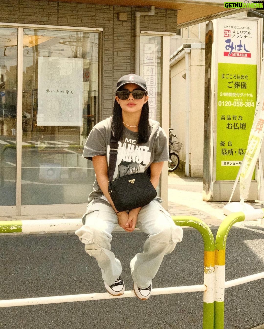 Jane De Leon Instagram - Mood right now… Tokyo ,Japan