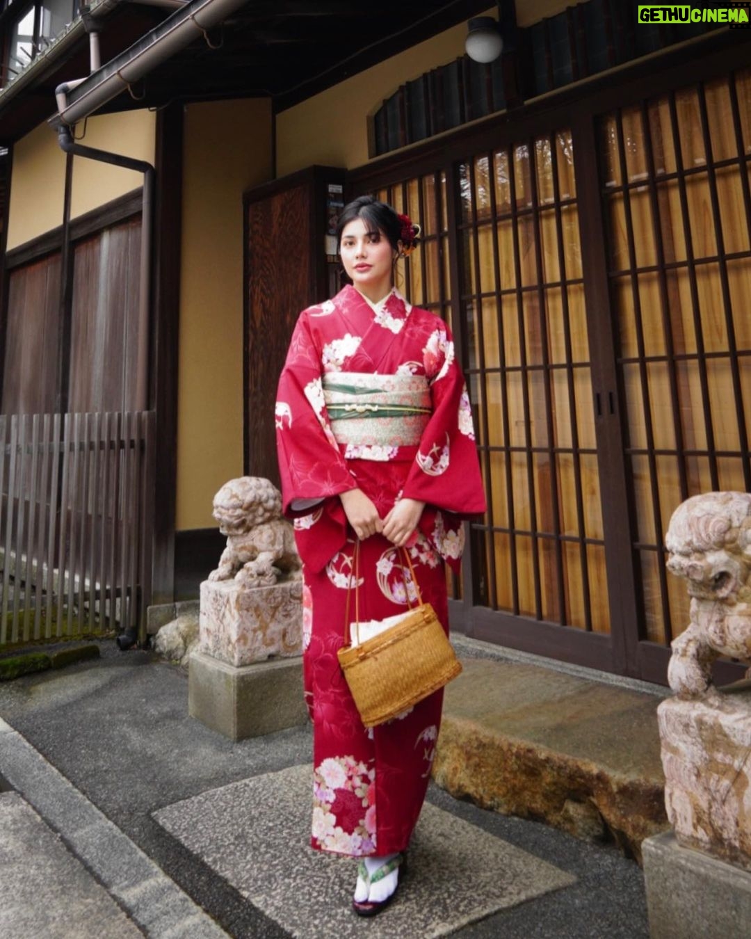 Jane De Leon Instagram - Always listen to your heart… it brings you to magical places. 🇯🇵 Kyoto, Japan