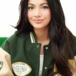 Jane De Leon Instagram - Here’s what you need to know about the SIM Registration 💚 @livesmart #SmartSimReg Register your Smart SIM today in just THREE Easy Steps! 👌🏻 https://smrt.ph/simregkolig