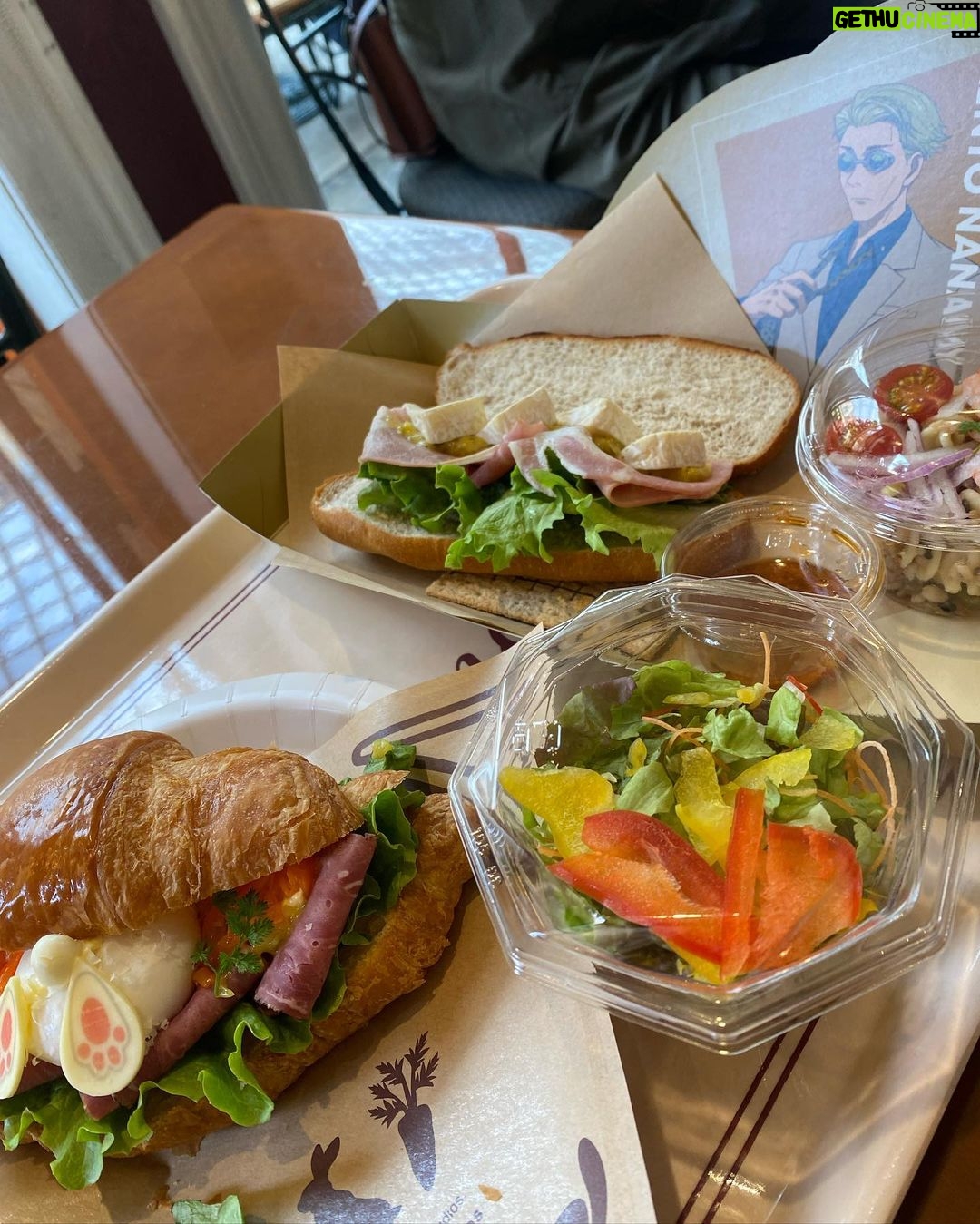 Jane De Leon Instagram - A perfect Easter Sandwich