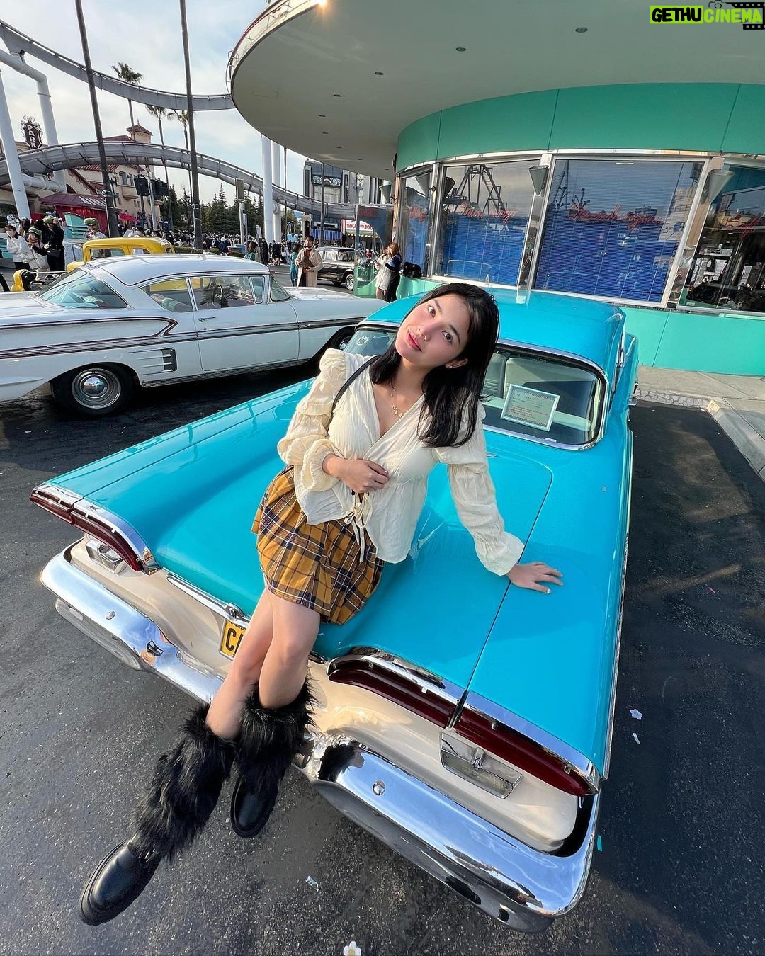Jane De Leon Instagram - Let’s go on a ride. Universal Studios Japan