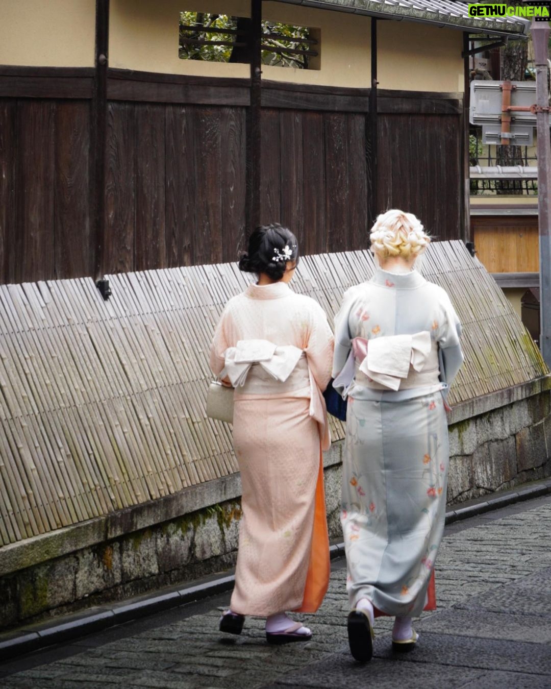 Jane De Leon Instagram - Always listen to your heart… it brings you to magical places. 🇯🇵 Kyoto, Japan