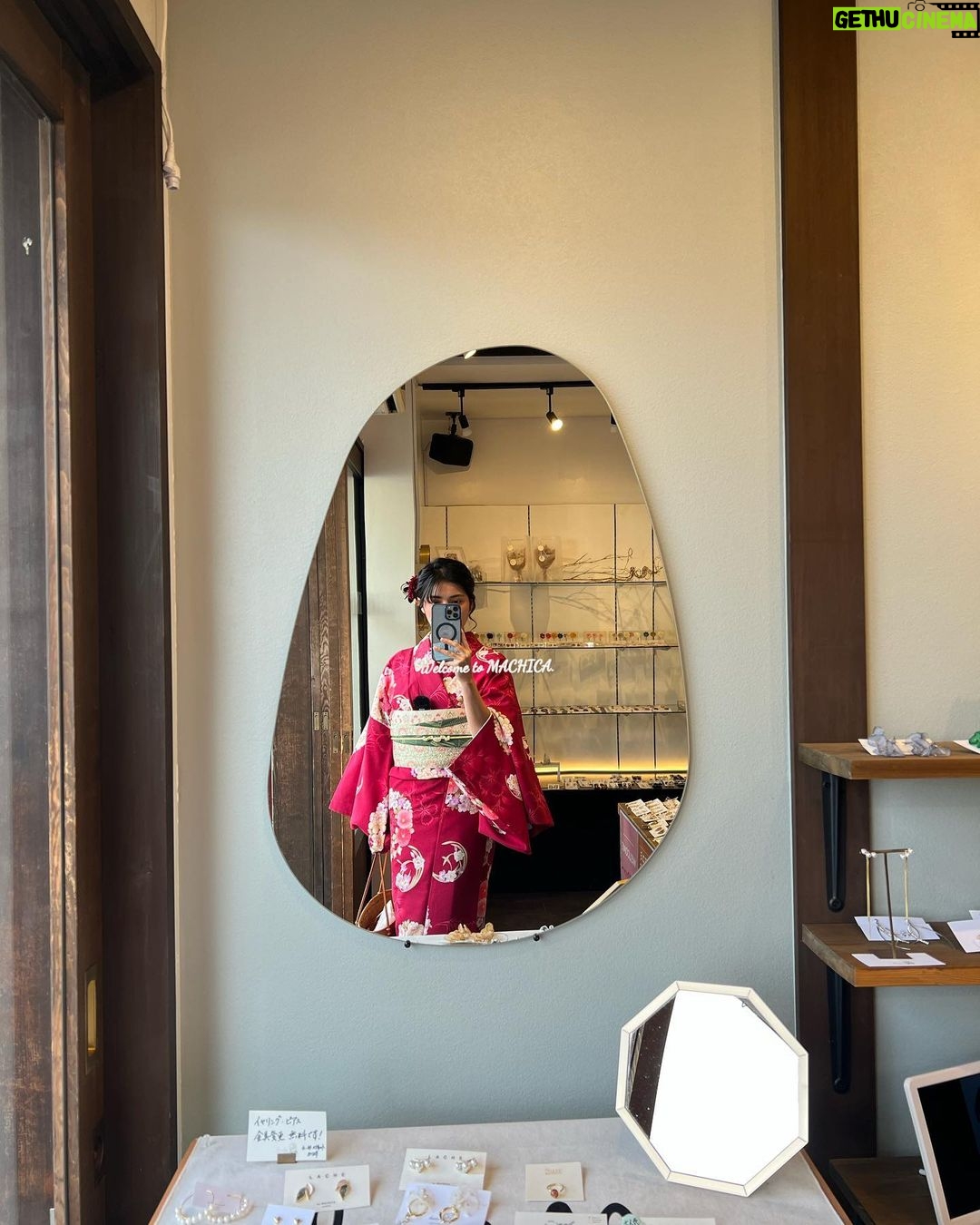 Jane De Leon Instagram - Always listen to your heart… it brings you to magical places. 🇯🇵 Kyoto, Japan
