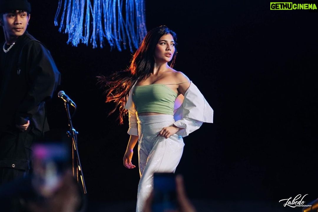 Jane De Leon Instagram - #latepost My posting may be late but I can't just let this pass. I would like to acknowledge and thank everyone specially the organizers behind the Basudani Festival and Dinagyang Festival for the warm welcome me and my team in Mindoro received during our short stay there. Likewise sa inyong mga taga Iloilo sa mainit nyo ring pagtanggap sa Darna cast and staff na bumisita at nakisaya sa inyo. THANK YOU SO MUCH!!! Bitin man but I still look forward to meeting you all again one of these days. Mahal ko kayo! Hanggang sa muli ❤️😘 #BasudaniFestival2023 #Dinagyang2023 *photo credit to the owners