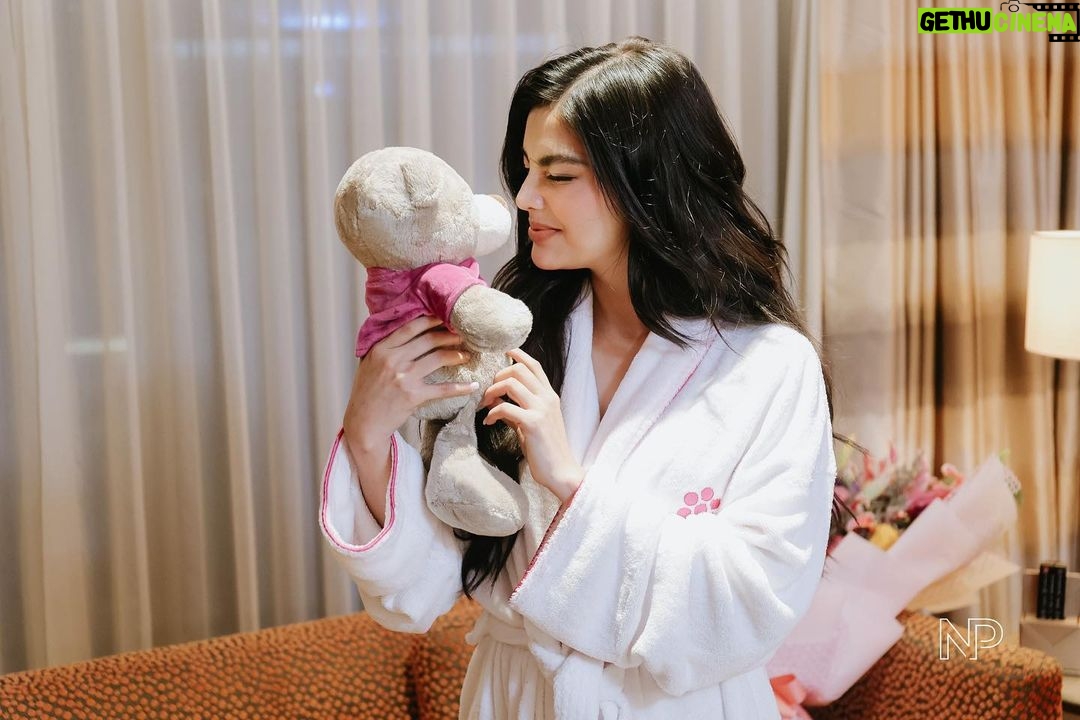 Jane De Leon Instagram - Preparing prior to my event is something that excites me as I am going to welcome another chapter in my life. Grateful that Okada, Manila took part in the celebration. Thank you so much, I am humbled. ✨️ Coordinator: @cotevents Okada Manila