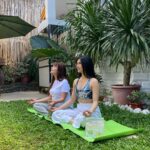 Jane De Leon Instagram - After weeks of work & traveling, it feels so good to be back on my mat. 🧘‍♀️ One thing I never forget to bring with me is my favorite, collagen drink, Freshies Melon. It helps me relieve my anxieties, stay focused on my intentions and clear my headspace. I am now ready to conquer the day and have a more productive week ahead. 💛💚 @freshiesph