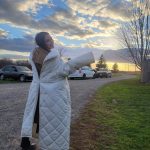 Janel Parrish Instagram - An ode to the backwards marshmallow coat and my beloved @kyana.teresa 🤍 BTS filming #familyhistorymysteries Ottawa, Ontario
