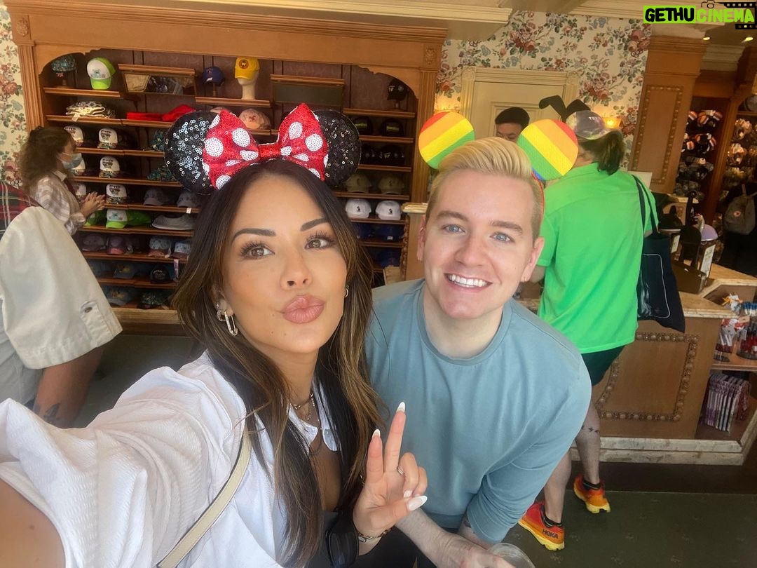 Janel Parrish Instagram - Alexa, play “It Was A Good Day”. Thank you to @disneyparks for always making our Disney dreams come true! Disneyland