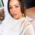 Janel Parrish Instagram - It’s December! Christmas came early for my hubby cuz I got him the best present from @laylagrayce 😝 He’s so obsessed with his Trey Desk that I’ve decided to pass the joy on to you with my discount code! Use JANEL10 from now December 1 to January 1 for 10% off 🤍 you’re welcome, happy shopping!