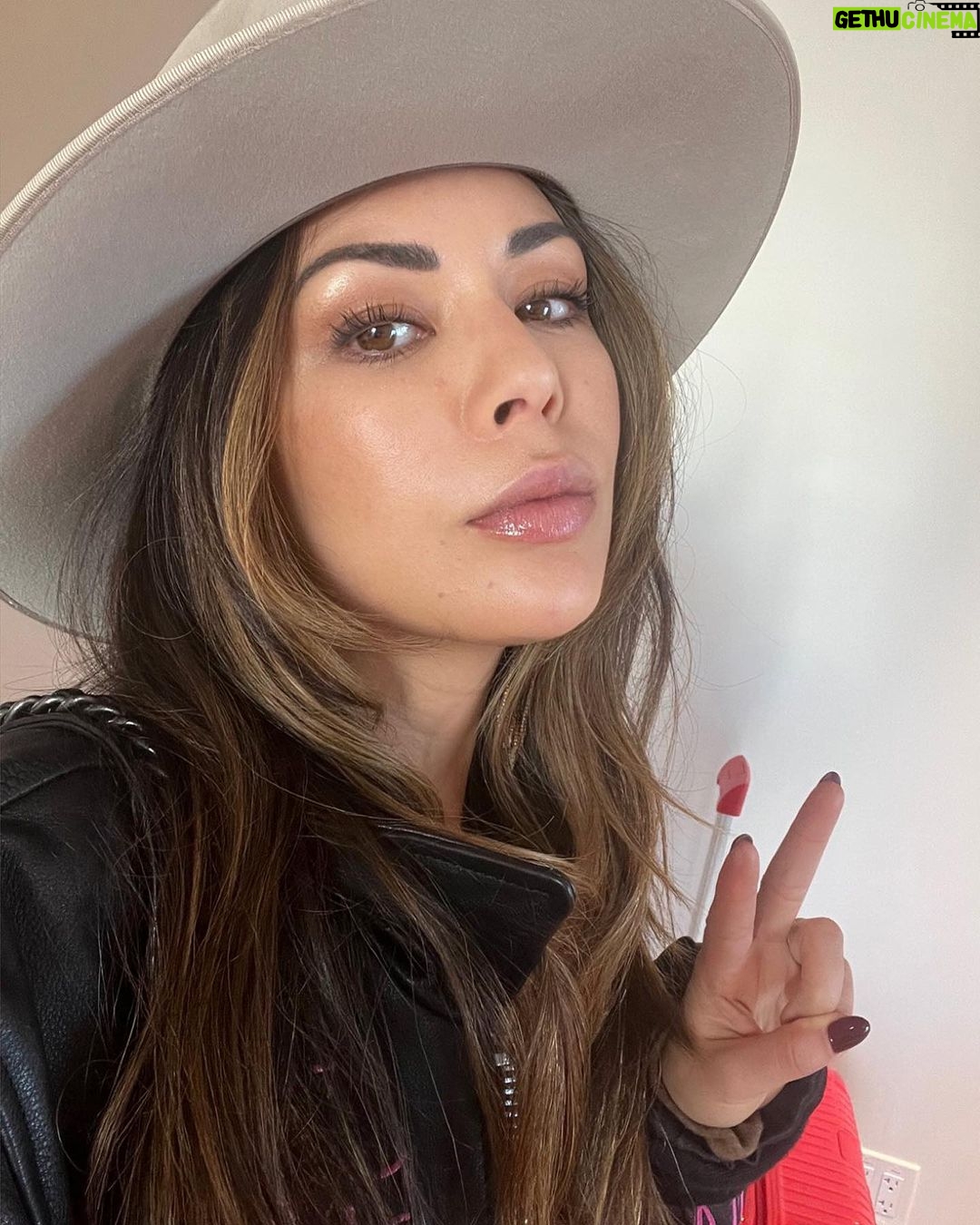 Janel Parrish Instagram - It’s my birthday. Here’s a poem I wrote. I think it’s great: Big hat Drinking wine Feeling FINE 😜 thanks for the birthday love 🤍 San Luis Obispo, California
