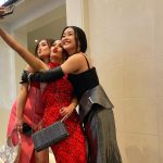 Janel Parrish Instagram - The Song Covey sisters for life 🥹 the reunion my heart needed. Love you sisters @lanacondor @annacathcart #unforgettablegala2023