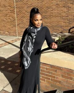 Janet Jackson Instagram - We had the honor of visiting the Birmingham Civil Rights Institute yesterday before our show. Thank you Mr. Barry McNealy and Ms. DeJuana Thompson for your time and sharing your invaluable knowledge...visit my stories to experience just a small part of our walkthrough. 📸: @prestonmakeup