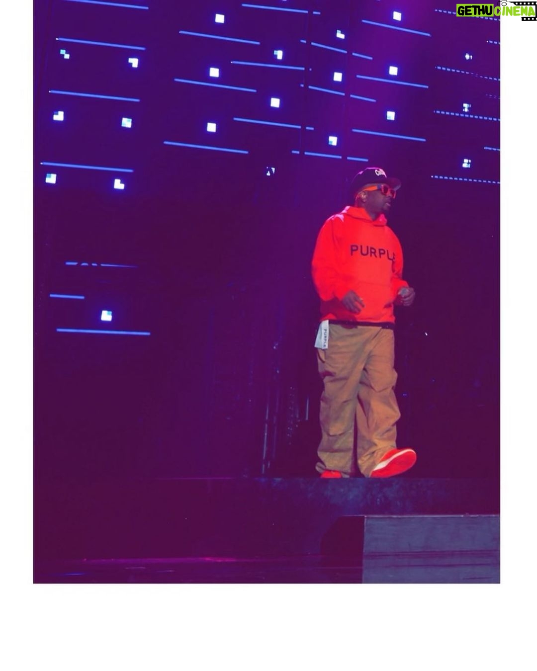 Janet Jackson Instagram - Atlanta…can you bounce wit me, wit me, wit me… #TogetherAgainTour 🫶🏽 State Farm Arena