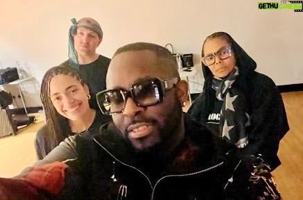 Janet Jackson Instagram - Rehearsal vibez w/ @luudaddy @elysandraq @deananthlee #TogetherAgainTour 🫶🏽