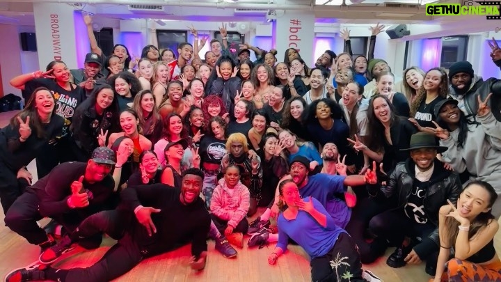 Janet Jackson Instagram - LUVED seeing u guys dance 2nite! See u all at the show!Thank u @dannip18 @candancebrown @bdcnyc 😘😘😘 #TogetherAgainTour 🫶🏽 Broadway Dance Center