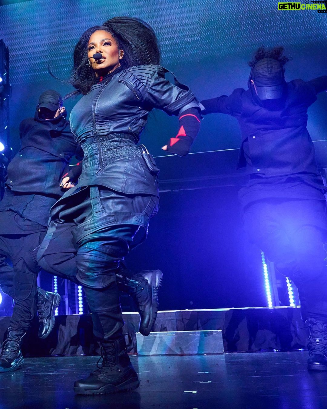 Janet Jackson Instagram - Can’t wait to see u guys in Houston at World AIDS Day on December 1.