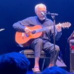 Janet Jackson Instagram - Had the most amazing time at @gilbertogil’s show while in London. I’m such a big fan. His talent & music have always been so inspiring to me. I’m headed back to the states now and can’t wait to see u guys in Lincoln and @onemusicfest