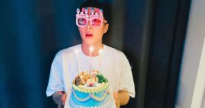 Jang Ki-yong Instagram - .
2021.08.07🎂

축하해 주신 모든 분들
진심으로 감사드립니다.
많이 사랑합니다😭
모두 늘 건강하고 좋은 일
행복한 일만 가득하길..❤️