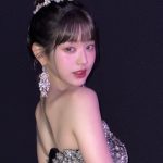 Jang Won-young Instagram - Feeling the end of the year🥂🖤✨