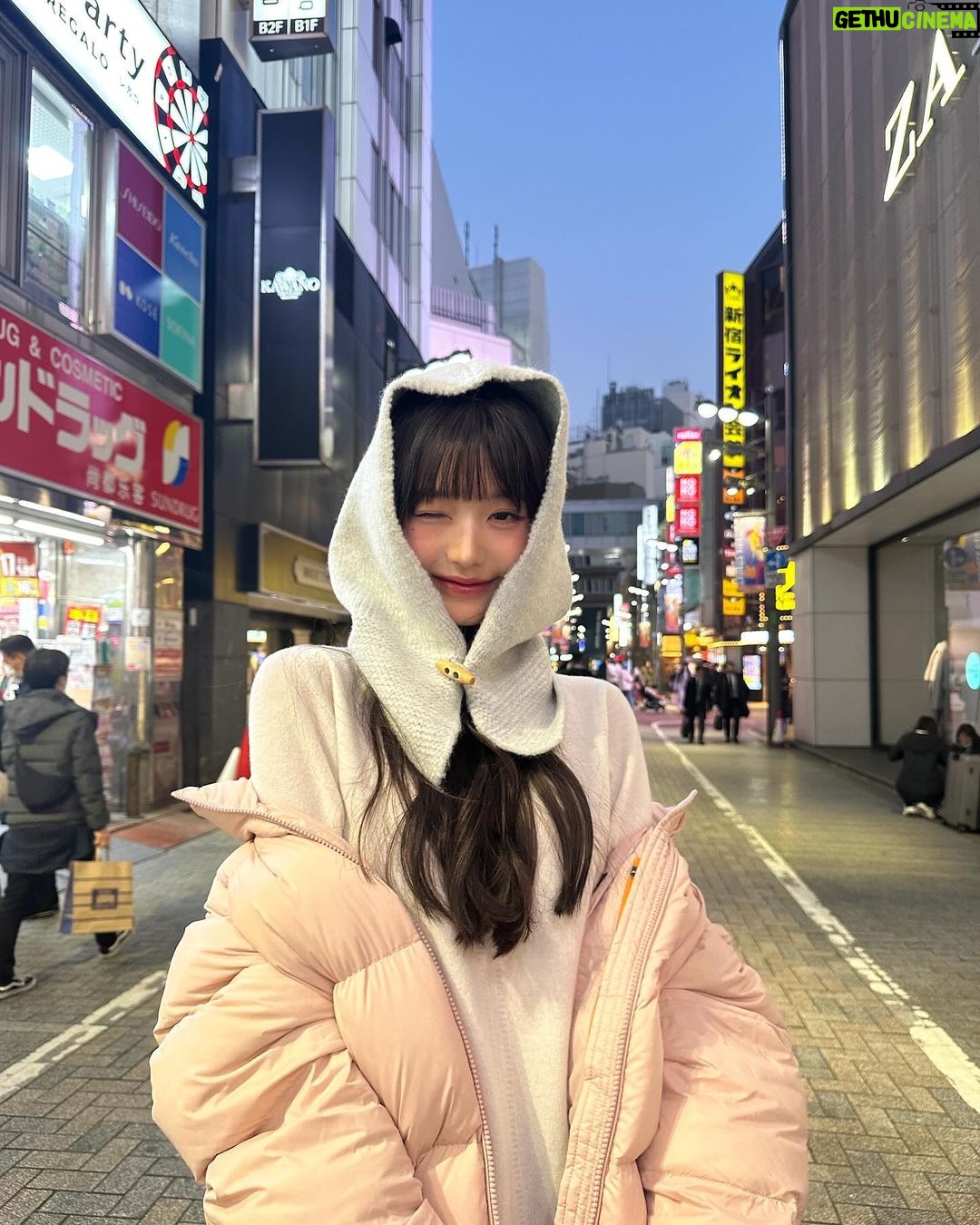 Jang Won-young Instagram - Merry Christmas🎄♥️Hohoho🎅🏻