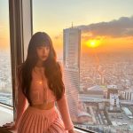 Jang Won-young Instagram - 🌅🧡🌞✨