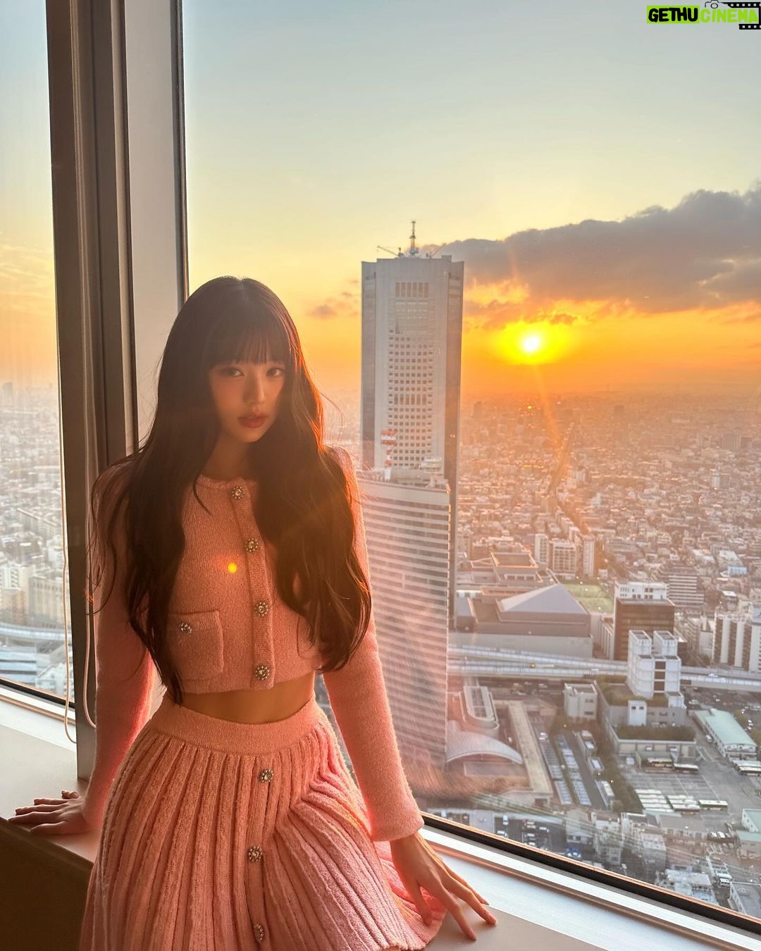 Jang Won-young Instagram - ๐
๐งก๐โจ