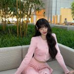 Jang Won-young Instagram - Pink never goes wrong💗💓👙🧞‍♀️👛💕