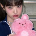 Jang Won-young Instagram - Say goodbye to my Baddie🧸🎀✨