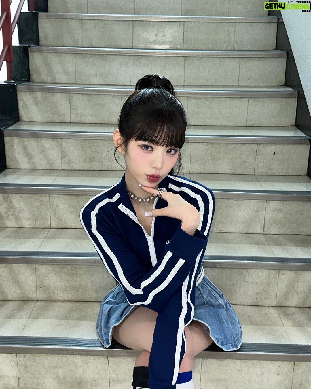 Jang Won-young Instagram - Say goodbye to my Baddie🧸🎀✨