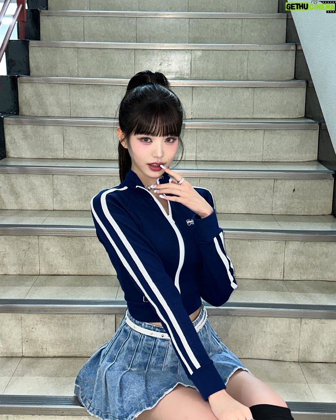 Jang Won-young Instagram - Say goodbye to my Baddie🧸🎀✨