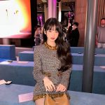 Jang Won-young Instagram - Attending the MiuMiu Show with my new bang🖤Loved all the looks, the walks and PARIS as always🐈‍⬛💋Thanks for the great time, Bravo @miumiu🤍 #MiuMiuSS24 #MiuMiu