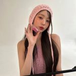Jang Won-young Instagram - Welcome my lovely new family @amuse 💗💓💖💐🩷 Nothing can beat our love💋