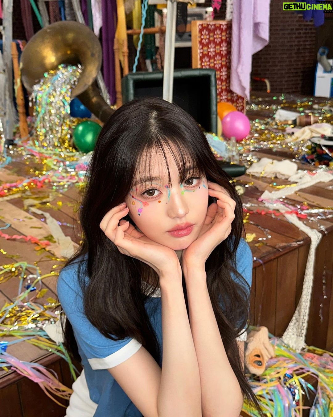 JANGWONYOUNG Wiki Biography Age Photos Spouse And More