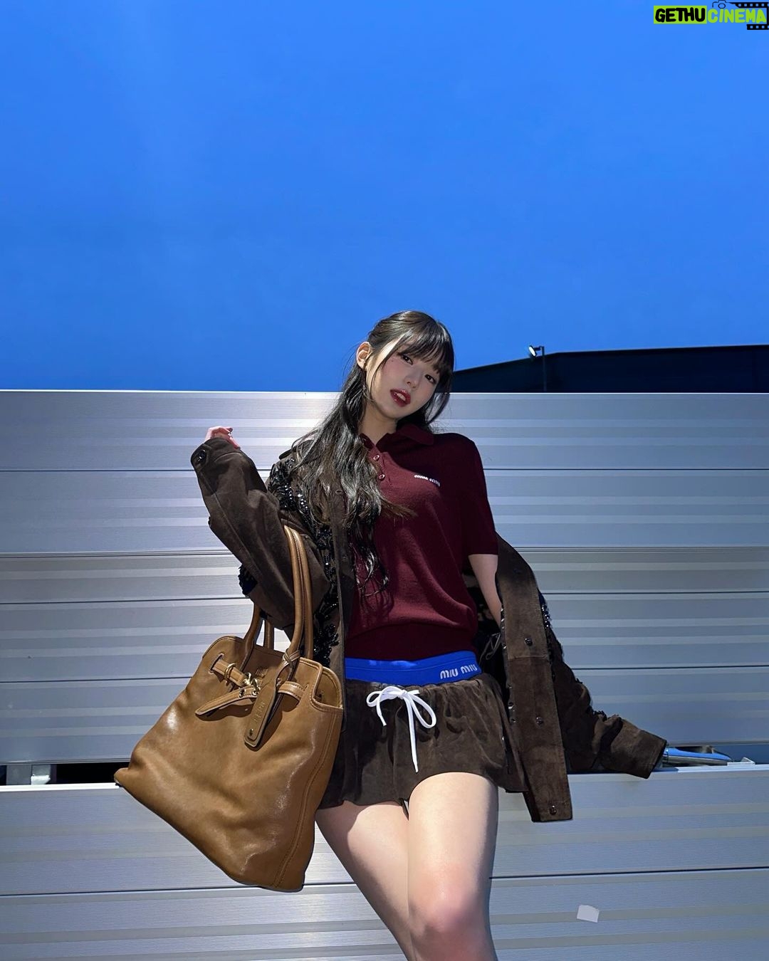 Jang Won-young Instagram - 🤎#MiuMiu #MiuMiuSS24