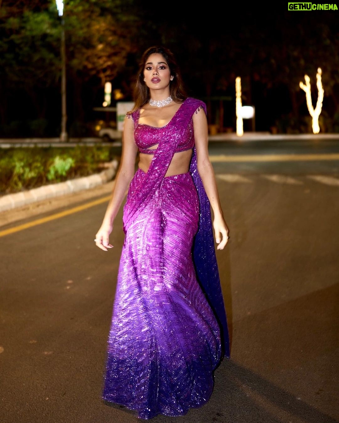 Janhvi Kapoor Instagram - Lewks lewks lewks ✨