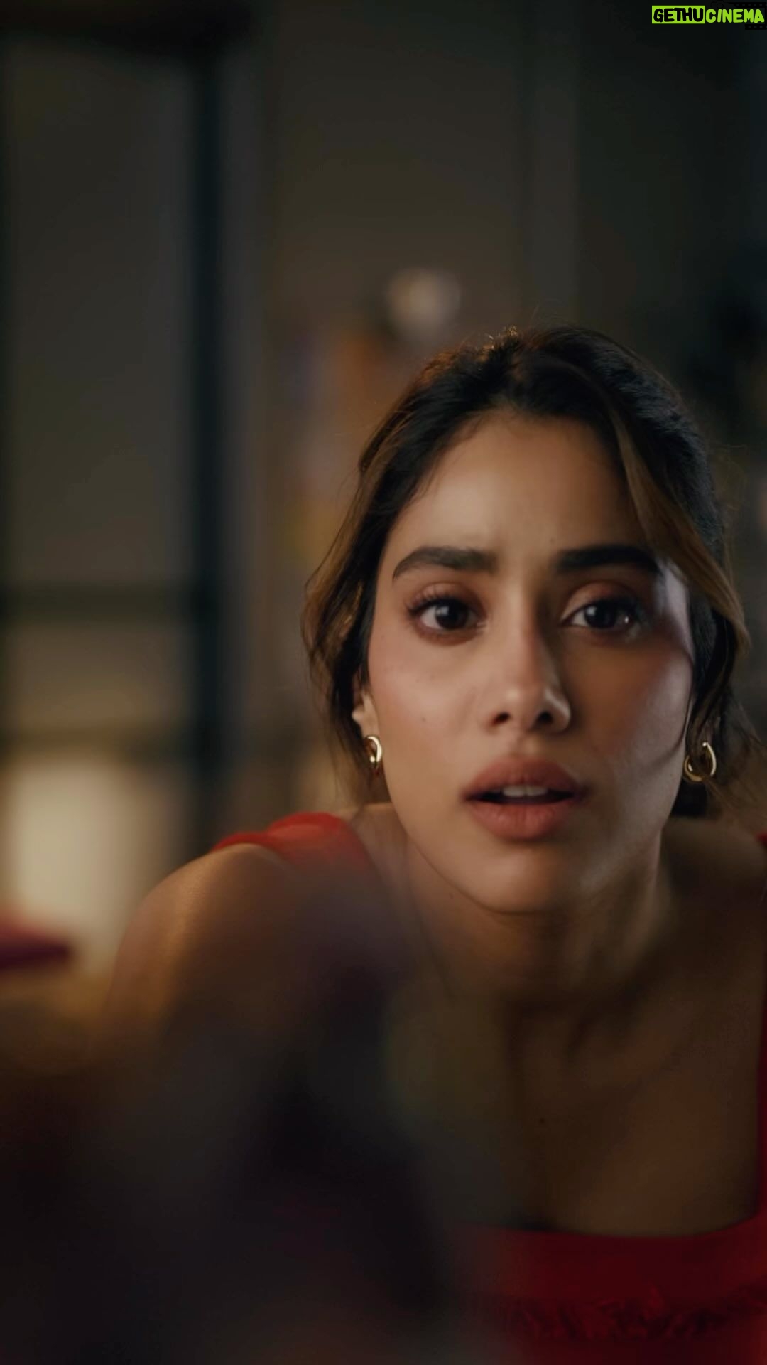 Janhvi Kapoor Instagram - India! Coca-Cola Foodmarks is here! What’s a Foodmark? They are basically landmarks but more delicious! Think iconic moments + delicious food + Ice-cold Coca-Cola! Wanna hear more? Watch this space! P.S. Can’t wait for 8th March’24! 😉😉😉 Hashtag: #CokeIndiaFoodmarks #CocaCola #RecipeForMagic #CocaColaFoodmarks #Collab